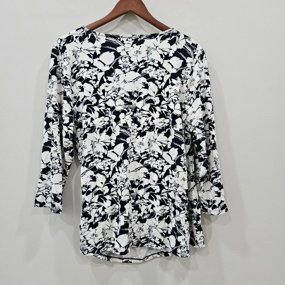 Talbots Womens Dark Floral Faux Wrap Top Black White 1X Whimsigoth Romantic Goth